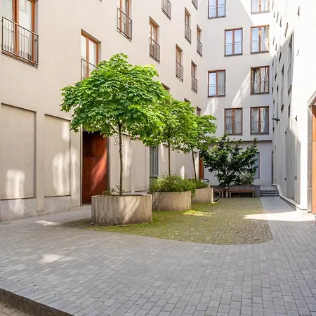 Spacious Mansard In The Old Town شقة ريغا