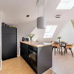 Spacious Mansard In The Old Town Dzīvoklis Riga